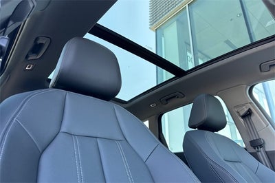 2025 Audi Q6 e-tron Premium quattro