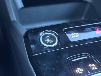 2025 Audi Q6 e-tron Premium quattro