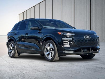 2025 Audi Q6 e-tron Premium quattro