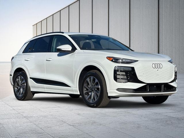 2025 Audi Q6 e-tron Premium quattro