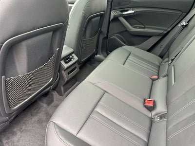 2027 Audi Q6 e-tron Premium quattro