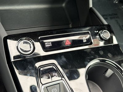 2027 Audi Q6 e-tron Premium quattro
