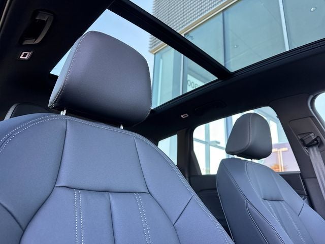 2027 Audi Q6 e-tron Premium quattro