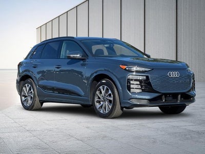 2027 Audi Q6 e-tron Premium quattro