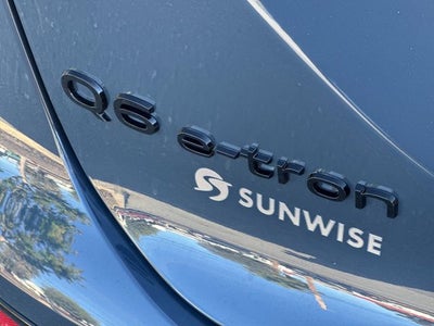 2027 Audi Q6 e-tron Premium quattro