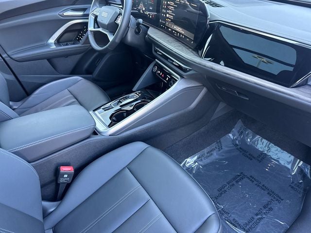2025 Audi Q5 2.0T Premium quattro
