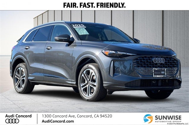 2025 Audi Q5 2.0T Premium quattro