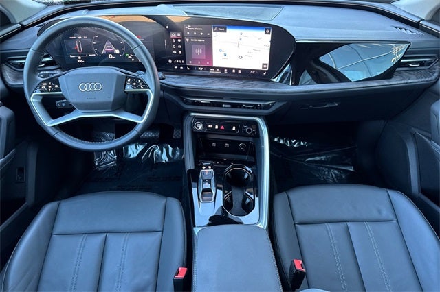 2025 Audi Q5 2.0T Premium quattro