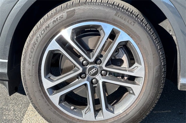 2025 Audi Q5 2.0T Premium quattro