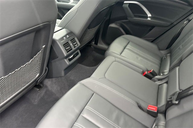 2025 Audi Q5 2.0T Premium quattro