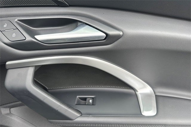 2025 Audi Q5 2.0T Premium quattro