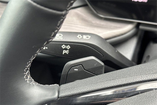 2025 Audi Q5 2.0T Premium quattro