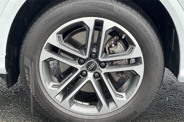 2025 Audi Q5 2.0T Premium quattro