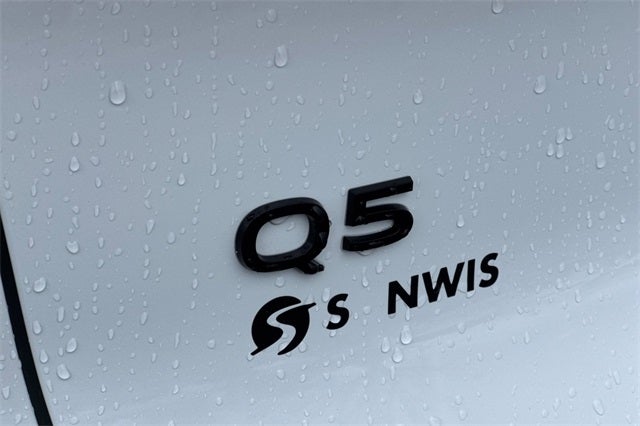 2025 Audi Q5 2.0T Premium quattro