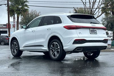 2025 Audi Q5 2.0T Premium quattro