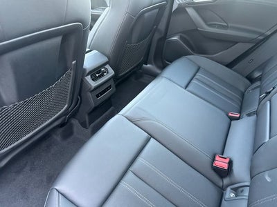 2025 Audi Q6 e-tron Premium Plus quattro