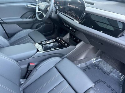 2025 Audi Q6 e-tron Premium Plus quattro