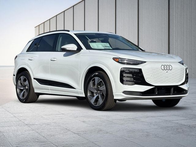 2025 Audi Q6 e-tron Premium Plus quattro