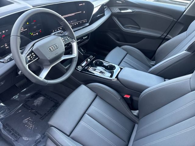 2025 Audi Q6 e-tron Premium Plus quattro