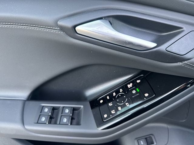 2025 Audi Q6 e-tron Premium Plus quattro