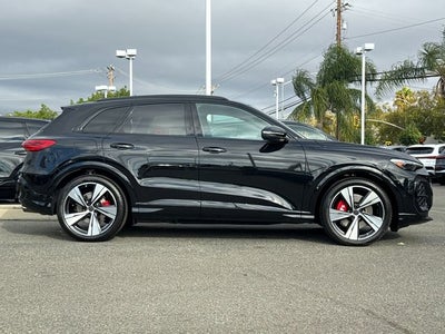 2026 Audi SQ5 Premium Plus quattro