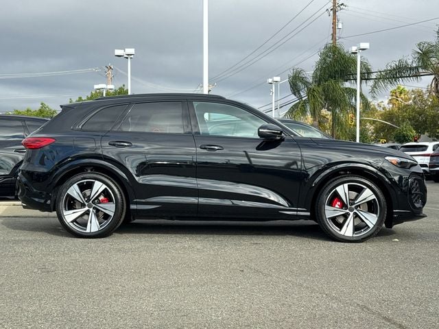 2026 Audi SQ5 Premium Plus quattro
