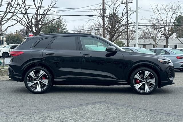 2025 Audi SQ5 3.0T Premium Plus quattro