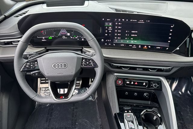 2025 Audi SQ5 3.0T Premium Plus quattro