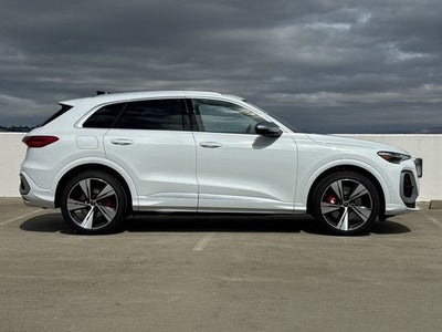 2026 Audi SQ5 Premium Plus quattro