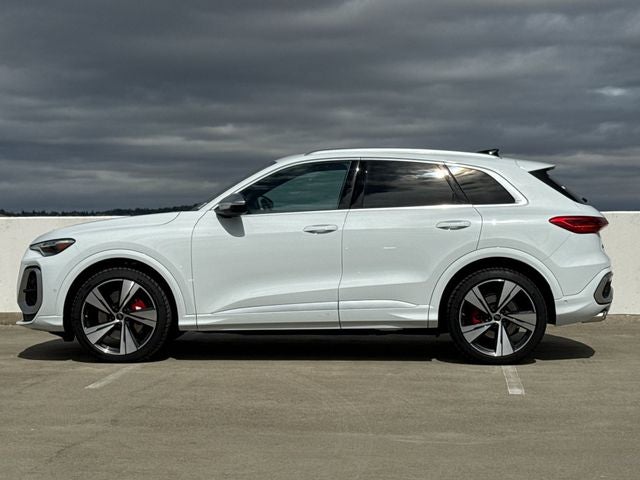 2026 Audi SQ5 Premium Plus quattro