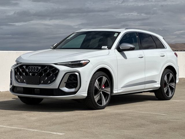 2026 Audi SQ5 Premium Plus quattro