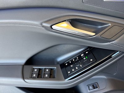 2027 Audi SQ6 e-tron Premium Plus quattro