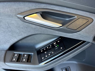 2027 Audi SQ6 e-tron Premium Plus quattro