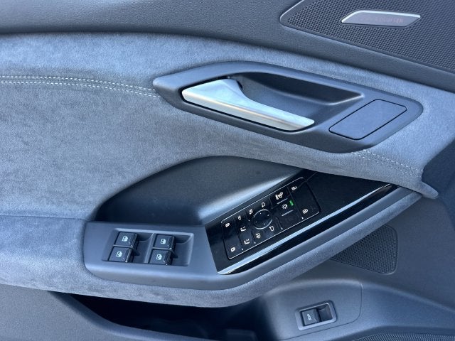 2027 Audi SQ6 e-tron Premium Plus quattro