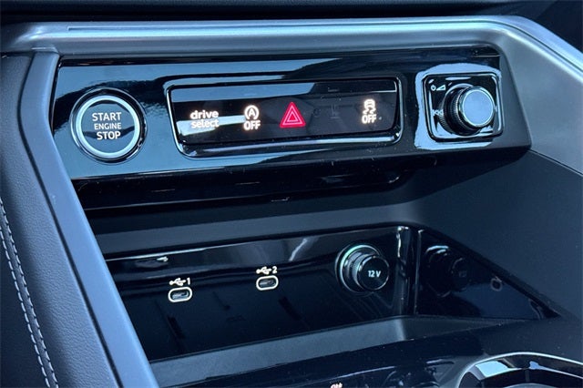 2025 Audi Q5 2.0T Premium Plus quattro