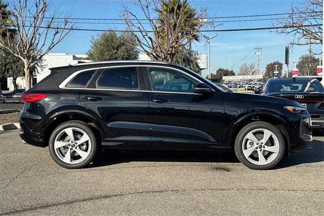 2025 Audi Q5 2.0T Premium Plus quattro