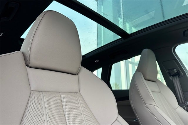 2025 Audi Q5 2.0T Premium Plus quattro