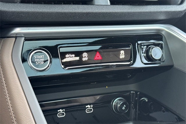 2025 Audi Q5 2.0T Premium Plus quattro