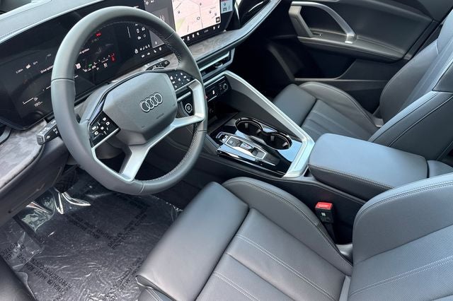2025 Audi Q5 2.0T Premium Plus quattro