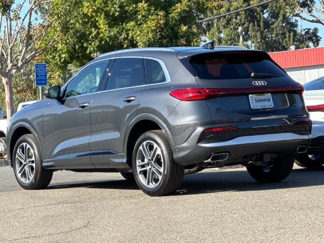 2026 Audi Q5 2.0T Premium Plus quattro