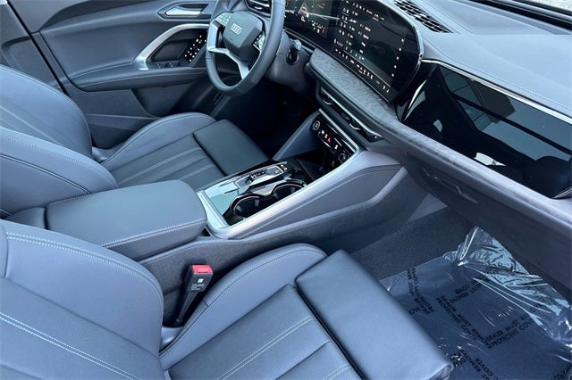 2025 Audi Q5 2.0T Premium Plus quattro