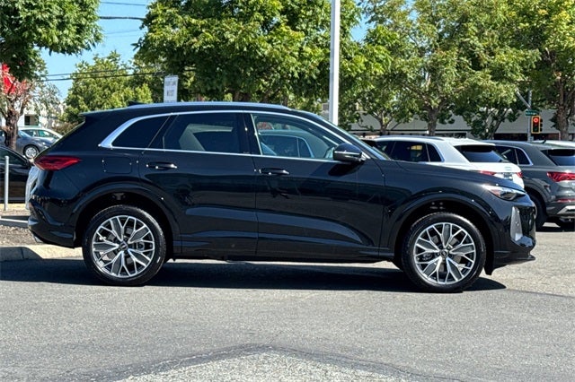 2025 Audi Q5 2.0T Premium Plus quattro