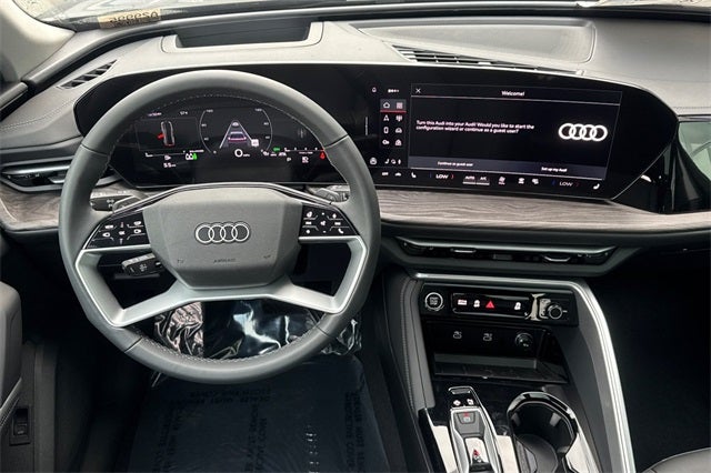 2025 Audi Q5 2.0T Premium Plus quattro
