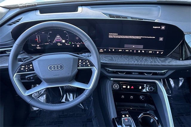 2025 Audi Q5 2.0T Premium Plus quattro