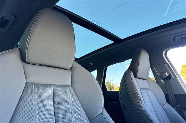 2025 Audi Q5 2.0T Premium Plus quattro