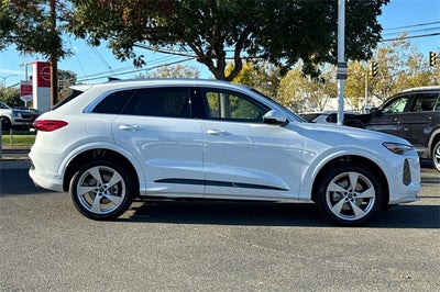 2025 Audi Q5 2.0T Premium Plus quattro