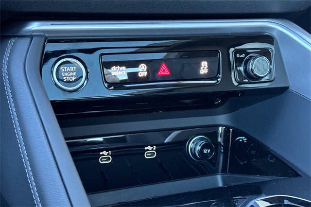 2025 Audi Q5 2.0T Premium Plus quattro