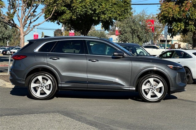 2025 Audi Q5 2.0T Premium Plus quattro