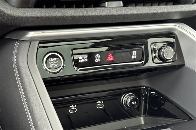 2025 Audi Q5 2.0T Premium Plus quattro