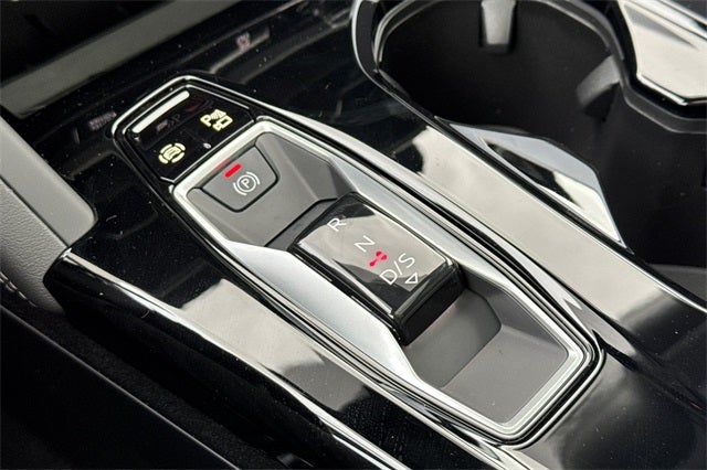 2025 Audi Q5 2.0T Premium Plus quattro